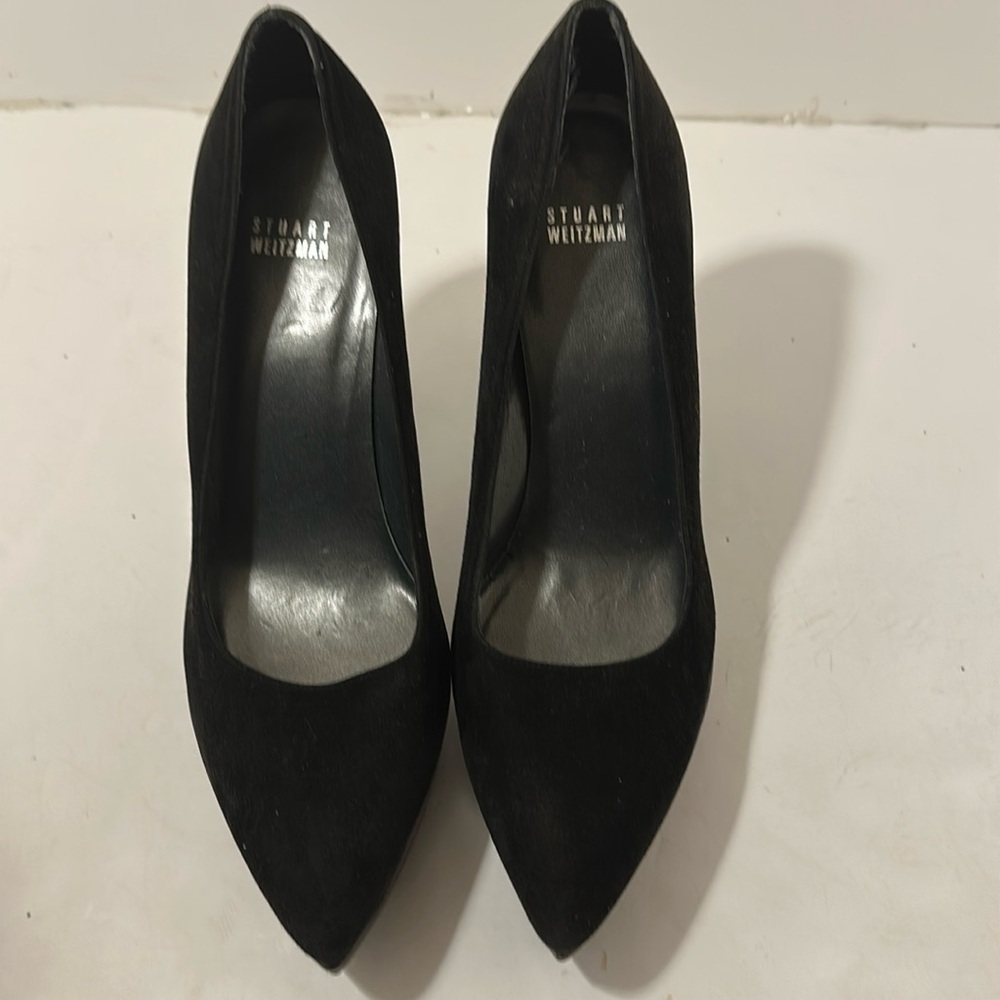Stuart Weitzman black suede pumps in great condition, size 10 orig $595!